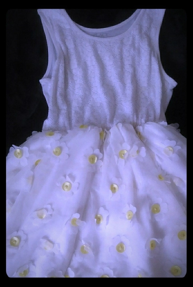 Girl's Summer white and yellow dress size 14 (XL)